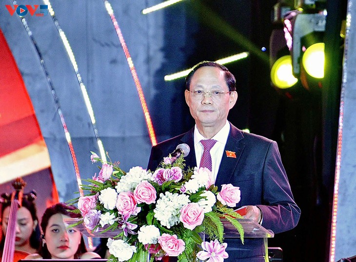 Trao giải cuộc vận động sáng tác ca khúc về Quốc hội và Hội đồng nhân dân - ảnh 1