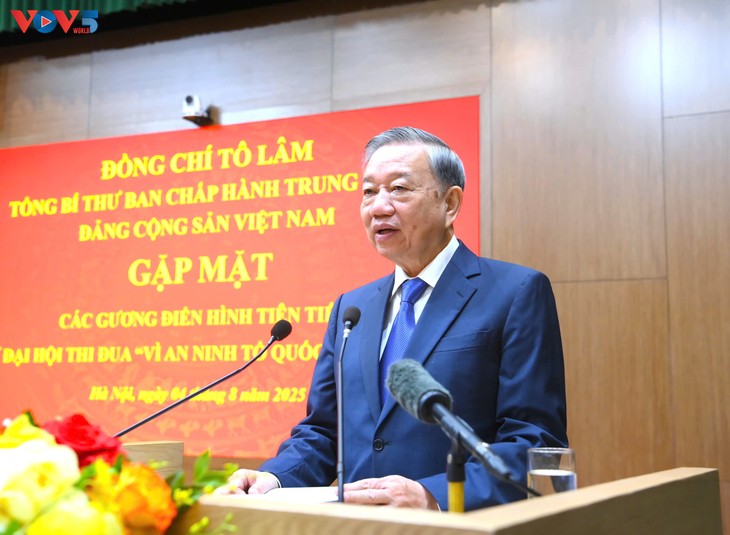 Tổng Bí thư Tô Lâm: Thi đua vì an ninh Tổ quốc có ở từng người, từ trong suy nghĩ, hành động và mọi công việc hàng ngày - ảnh 2