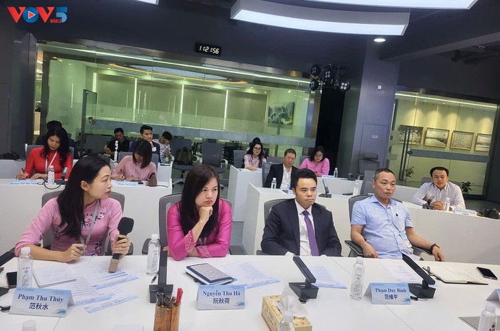 Đoàn báo chí chủ lực Việt Nam thăm, làm việc tại Trung Quốc - ảnh 2
