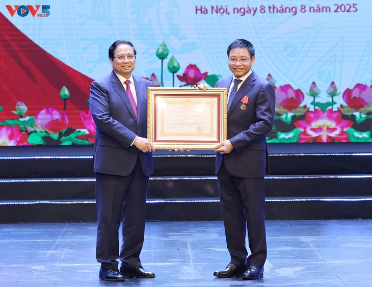 Tổng Bí thư Tô Lâm: Tạo đột phá thể chế, chiến lược tài chính và đổi mới mô hình tăng trưởng - ảnh 3