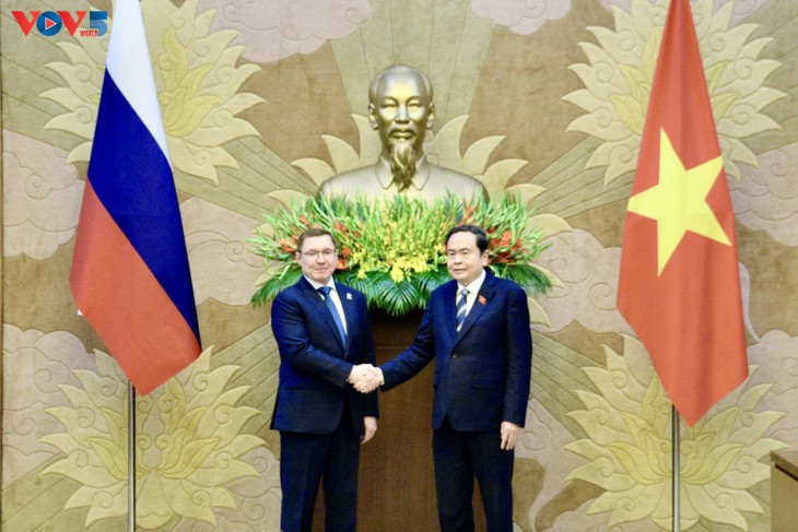 Chủ tịch Quốc hội Trần Thanh Mẫn tiếp Phó Chủ tịch thứ nhất Hội đồng liên bang Quốc hội Nga - ảnh 1