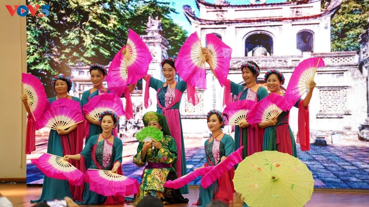 Ngày hội cộng đồng các nước ASEAN tại Campuchia - ảnh 1