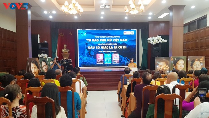 Giới thiệu và trưng bày bộ sưu tập chân dung “Tự hào phụ nữ Việt Nam”  - ảnh 1