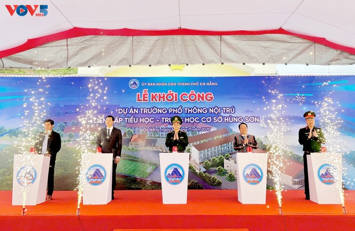 Đà Nẵng đồng loạt khởi công 3 trường học nội trú liên cấp biên giới - ảnh 1
