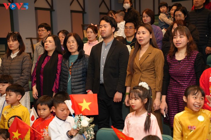 Gieo mầm tiếng Việt nơi đất khách - ảnh 2