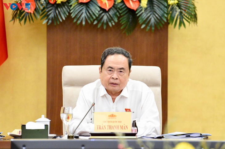 Vietnam eyes double-digit growth with international financial center - ảnh 2