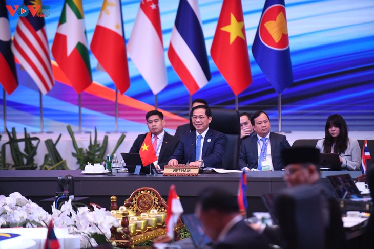 Vietnam highlights cooperation between ASEAN and its partners - ảnh 1
