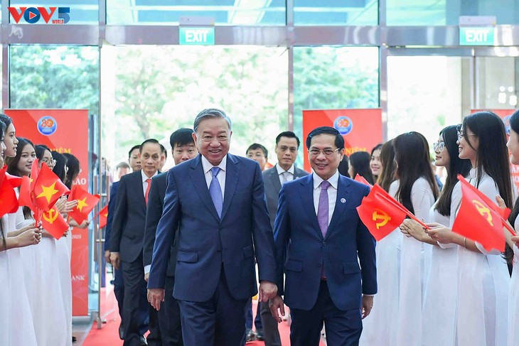 Party leader urges diplomacy to ensure national interests on the basis of UN Charter  - ảnh 1