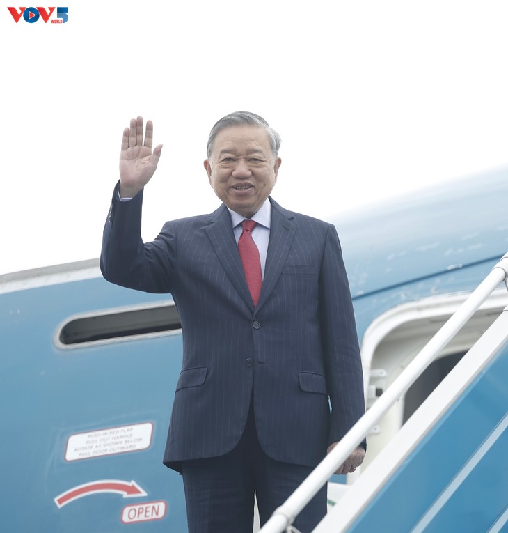 Party leader arrives in US for Gaza Board of Peace’s inaugural meeting  - ảnh 1