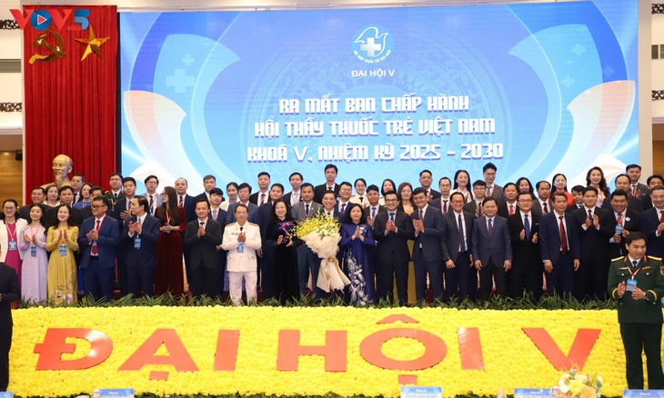 베트남, 앞으로 5년 간 국민 600만 명 대상 무료 건강검진 및 상당 지원 - ảnh 1