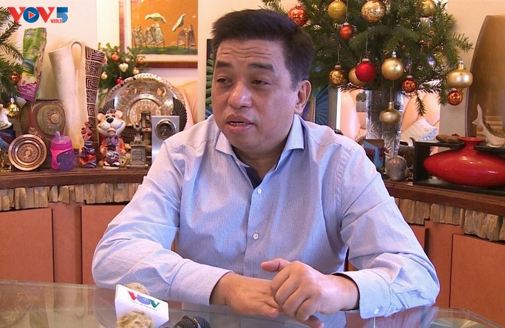 Вьетнамцы в России возлагают надежды на решения, которые будут приняты на 13-м съезде КПВ - ảnh 1