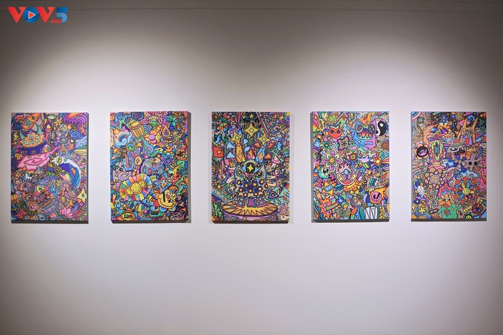 “Sao bốn cánh” - Dấu ấn cá nhân trong triển lãm đầu tay của nghệ sĩ trẻ Hoàng Anh Trung - ảnh 6