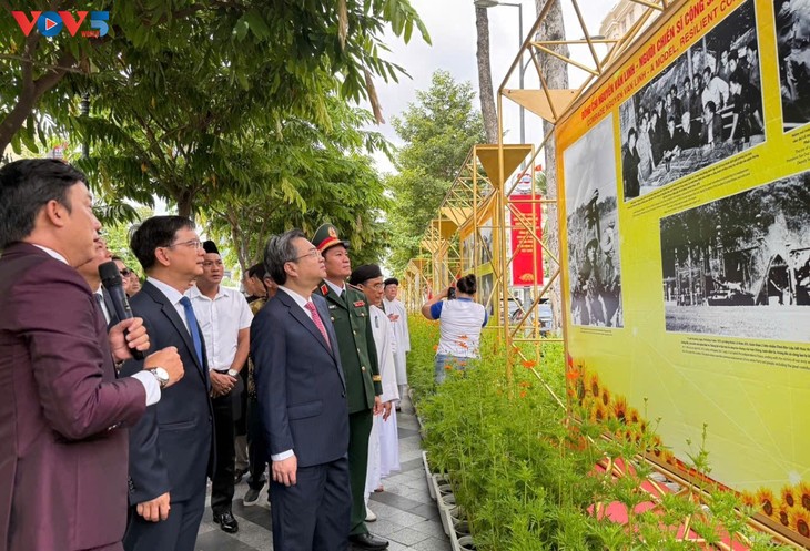 Các sự kiện văn hoá nổi bật trong tuần qua ảnh - ảnh 1