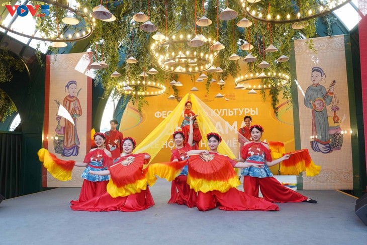 Các sự kiện văn hoá nổi bật trong tuần qua ảnh - ảnh 6