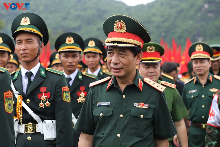 Đại tướng Phan Văn Giang kiểm tra lực lượng diễu binh, diễu hành chào mừng Quốc khánh - ảnh 10