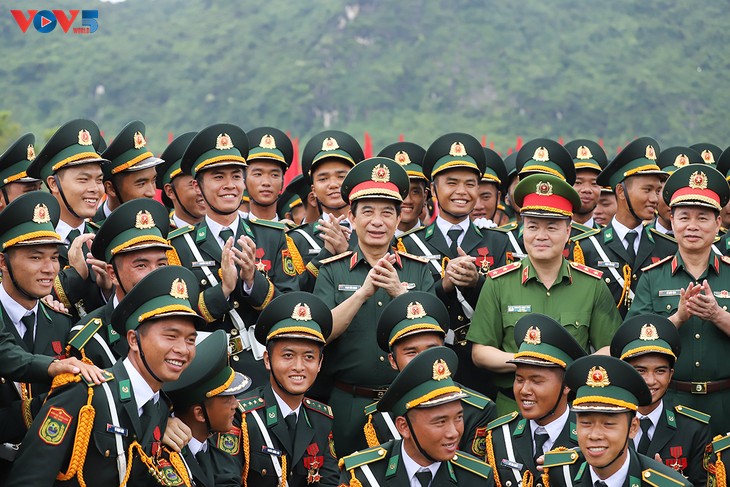 Đại tướng Phan Văn Giang kiểm tra lực lượng diễu binh, diễu hành chào mừng Quốc khánh - ảnh 12