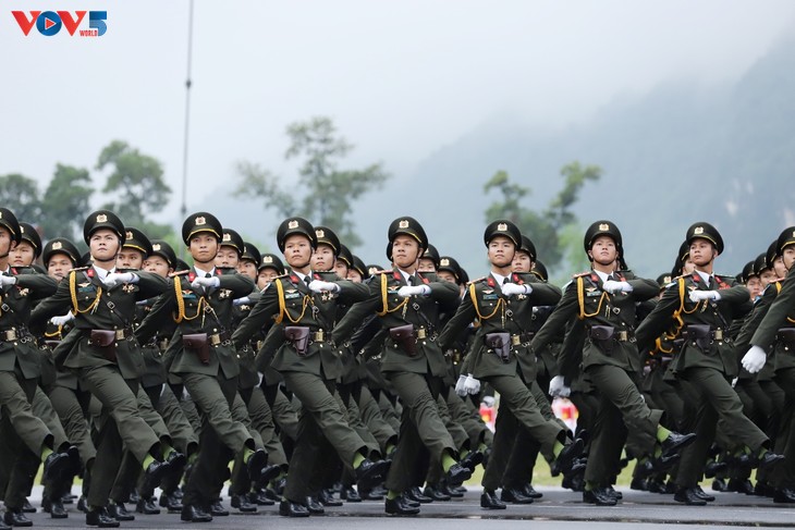 Những bước đi hiên ngang mang niềm tự hào dân tộc - ảnh 11