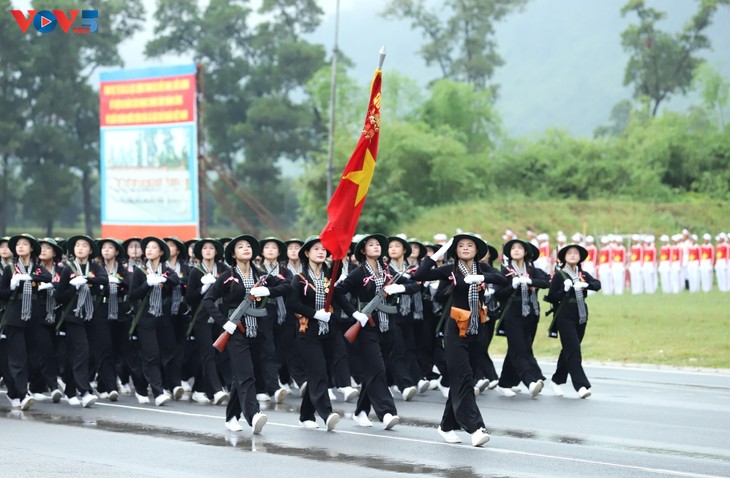 Những bước đi hiên ngang mang niềm tự hào dân tộc - ảnh 17