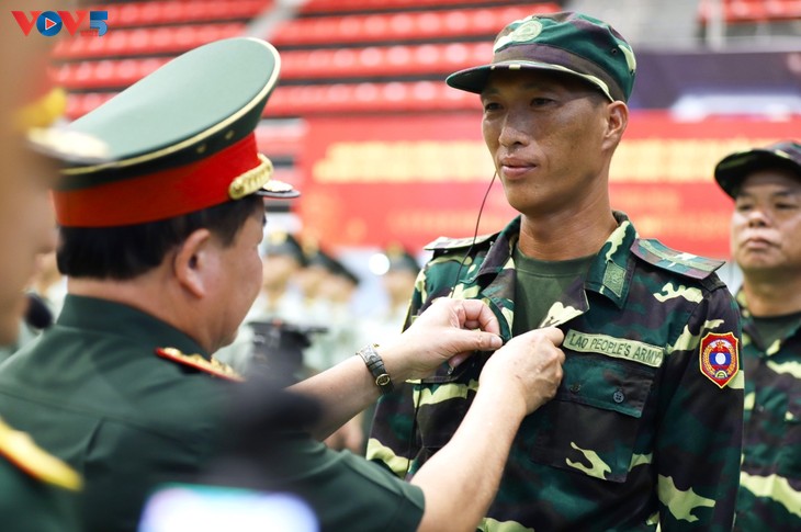 Bộ Quốc phòng gặp mặt quân nhân của 4 đoàn quân đội nước ngoài tham gia diễu binh - ảnh 6