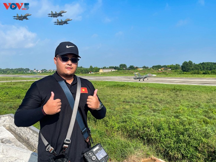 Khoảnh khắc phía sau ống kính: Nhà báo và 80 năm Quốc khánh - ảnh 5