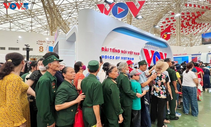 Đài Tiếng nói Việt Nam: 80 năm đồng hành cùng đất nước - ảnh 17