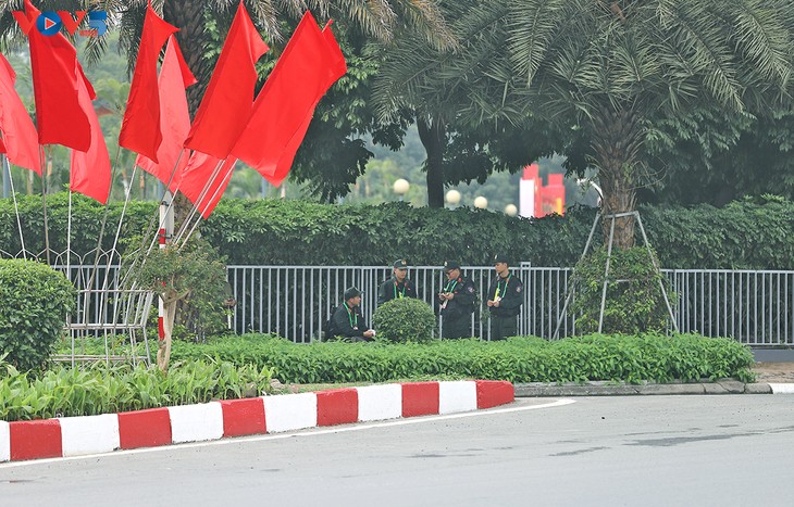 An ninh được thắt chặt trước thềm Đại hội XIV của Đảng - ảnh 10
