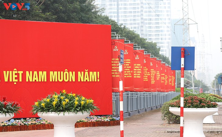 An ninh được thắt chặt trước thềm Đại hội XIV của Đảng - ảnh 13