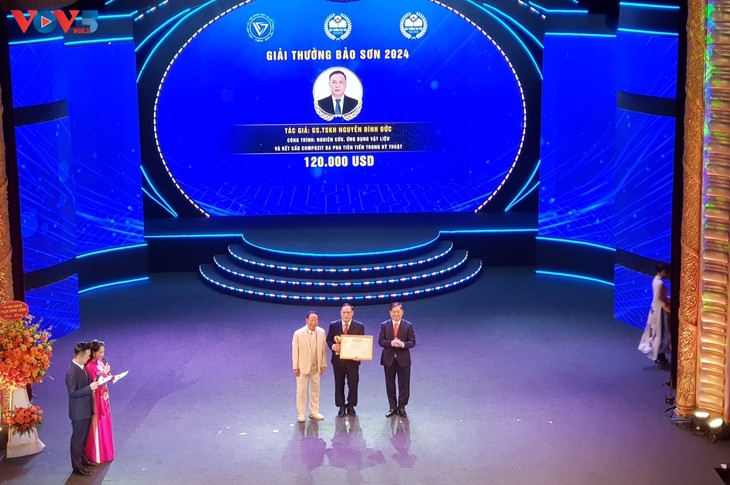 Trao giải thưởng Bảo Sơn 2024 - ảnh 1