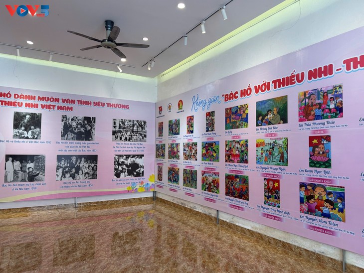 Triển lãm “Thiếu nhi Việt Nam vững bước tiến vào kỷ nguyên mới” – Trải nghiệm văn hóa sâu sắc dành cho học sinh - ảnh 1
