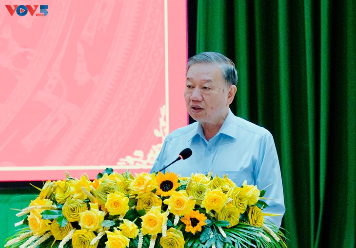 Tổng Bí thư Tô Lâm: Tỉnh Vĩnh Long mới hội tụ các yếu tố trở thành Trung tâm kinh tế mới. - ảnh 1