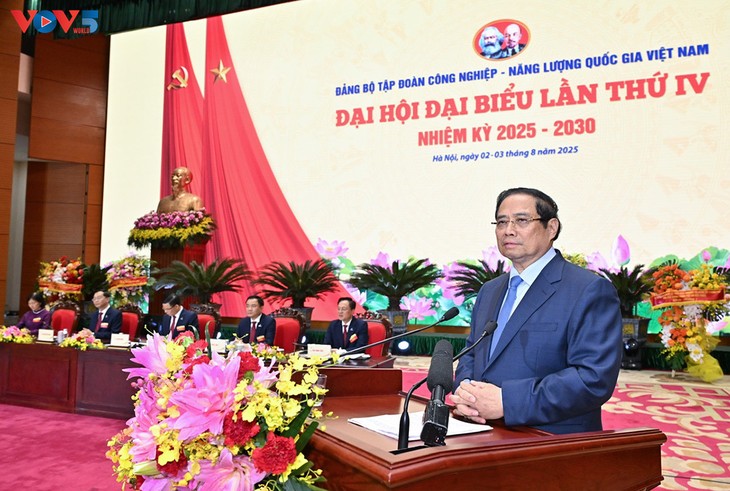 Thủ tướng mong muốn Petrovietnam phấn đấu lọt top 5 doanh nghiệp hàng đầu khu vực - ảnh 1