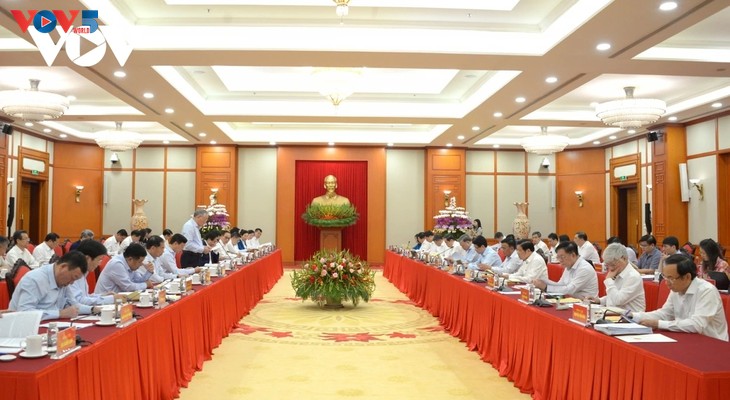 Bộ Chính trị cho ý kiến về công tác chuẩn bị Đại hội Đảng bộ Chính phủ - ảnh 1