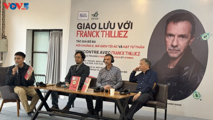 Franck Thilliez - Khoa học, tâm lý và điện ảnh giao thoa trong truyện trinh thám Pháp - ảnh 1