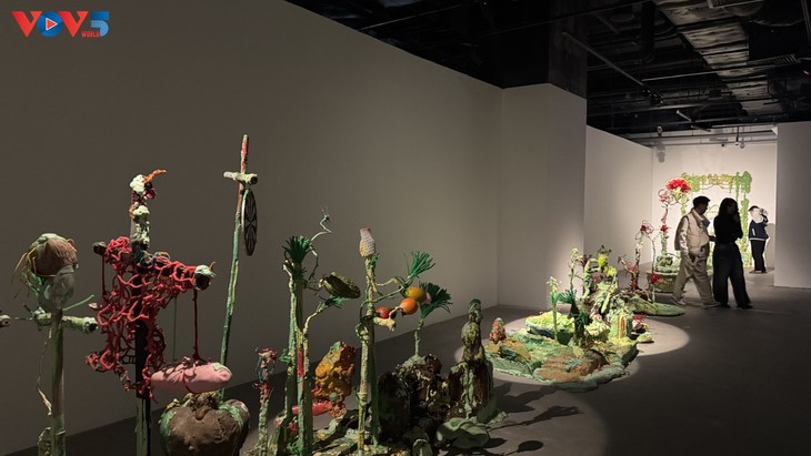 Điểm chạm khoa học – Khi tri thức được cảm nhận bằng nghệ thuật - ảnh 6