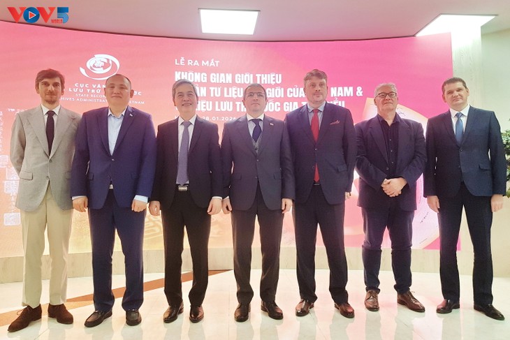 Ra mắt Không gian giới thiệu Di sản tư liệu thế giới của Việt Nam và tài liệu lưu trữ quốc gia tiêu biểu - ảnh 1