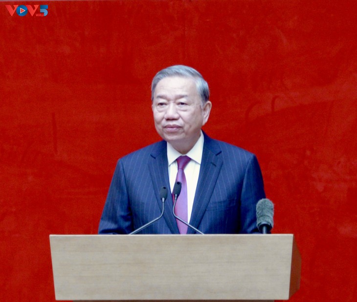 Tổng Bí thư Tô Lâm gặp mặt cán bộ công an cấp cao qua các thời kỳ - ảnh 2