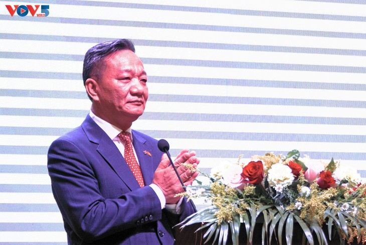 Đại sứ quán Việt Nam tại Lào tổ chức tiệc chiêu đãi mừng Đảng, mừng Xuân Bính Ngọ 2026 - ảnh 2