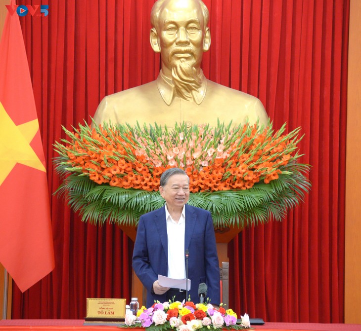 Tổng Bí thư Tô Lâm: Bắt tay ngay vào nhiệm vụ lớn của Đảng trong giai đoạn mới - ảnh 2