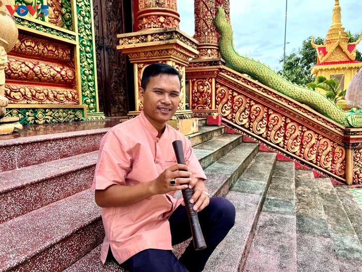 Guardian of Khmer traditional music - ảnh 1