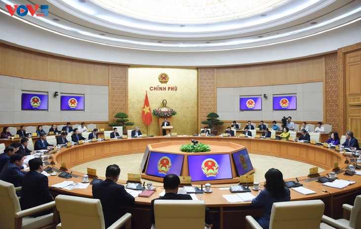 Chính phủ họp thường kỳ tháng 5  - ảnh 1