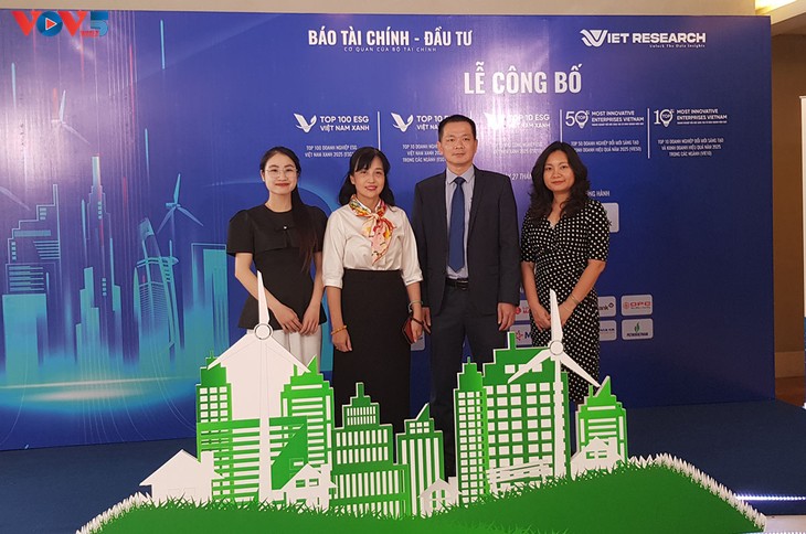 Công bố Top 10 Doanh nghiệp đổi mới sáng tạo và kinh doanh hiệu quả 2025 - ảnh 1