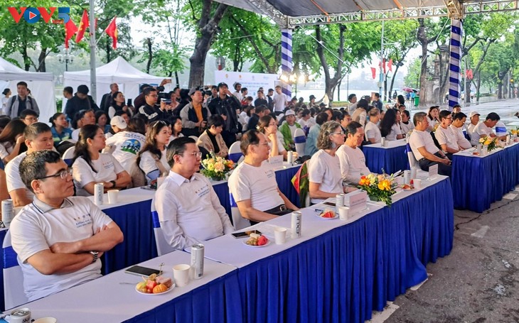 Hà Nội chung tay vì bầu trời xanh, nâng cao chất lượng không khí - ảnh 1