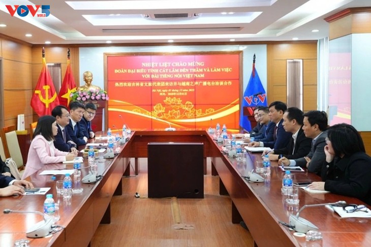 VOV tăng cường hợp tác với các Đài PT-TH Trung Quốc góp phần thắt chặt hợp tác song phương - ảnh 2