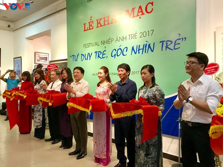 Khai mạc Festival Nhiếp ảnh “Tư duy trẻ, góc nhìn trẻ“ - ảnh 1