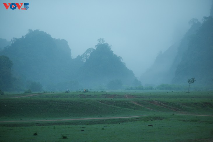 Thảo nguyên Đồng Lâm - điểm đến dã ngoại lý tưởng  - ảnh 3