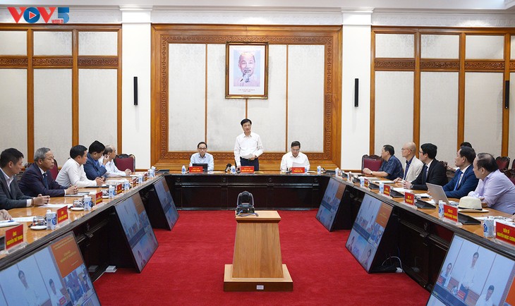 Debaten orientaciones para desarrollar la ciencia-tecnología, la innovación y la transformación digital en Vietnam - ảnh 2