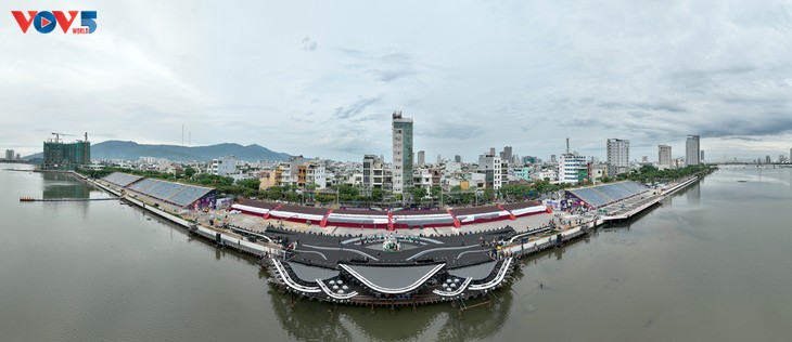 Inauguran Festival Internacional de Fuegos Artificiales de Da Nang 2025 - ảnh 1