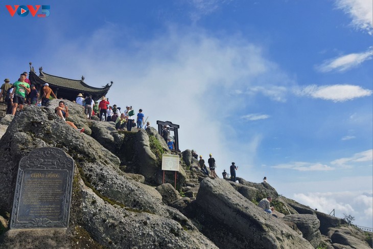 UNESCO transmite en directo la sesión sobre Complejo de Monumentos y Paisajes de Vietnam - ảnh 1
