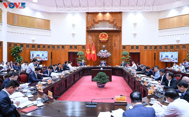 Gobierno vietnamita somete a debate importantes proyectos de trenes para maximizar su implementación - ảnh 2