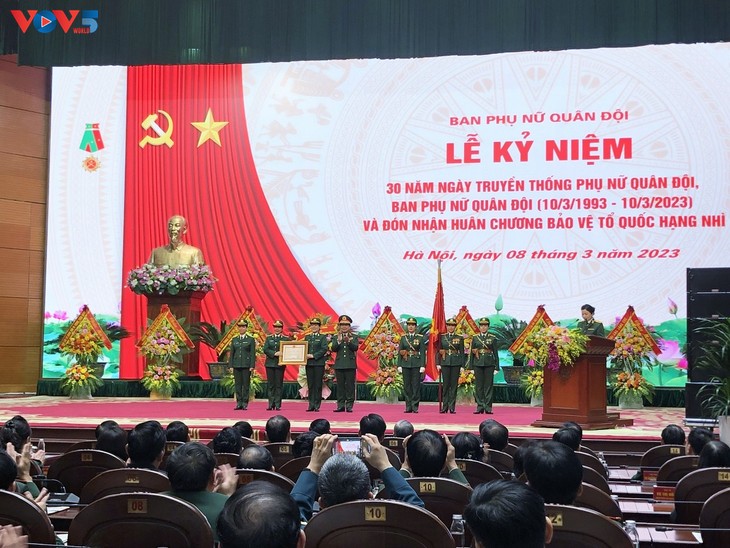 Le Vietnam célèbre la Journée internationale des femmes - ảnh 1